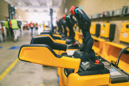 Best Cable Retractors for Forklift Charging Stations: 2025 Buyer’s Guide